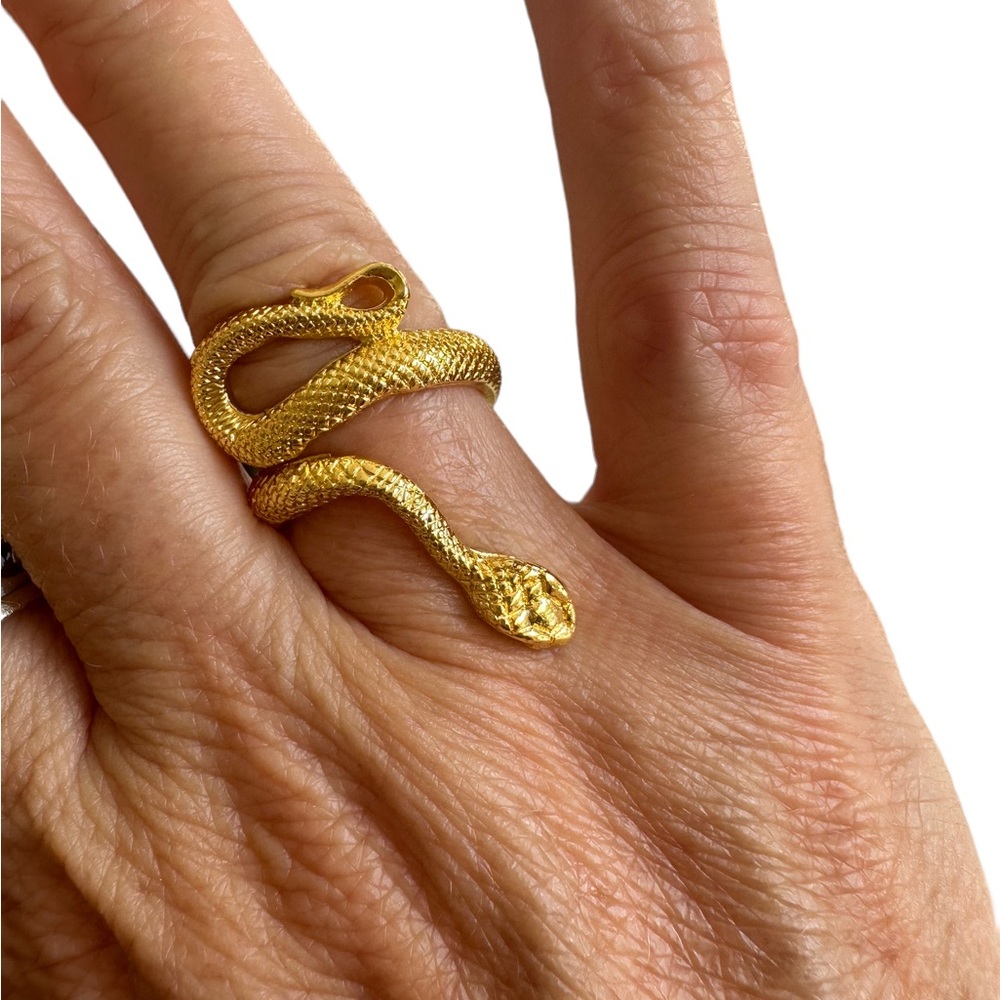 Gold Ribbed Snake Adjustable Ring - Picture 6 of 7